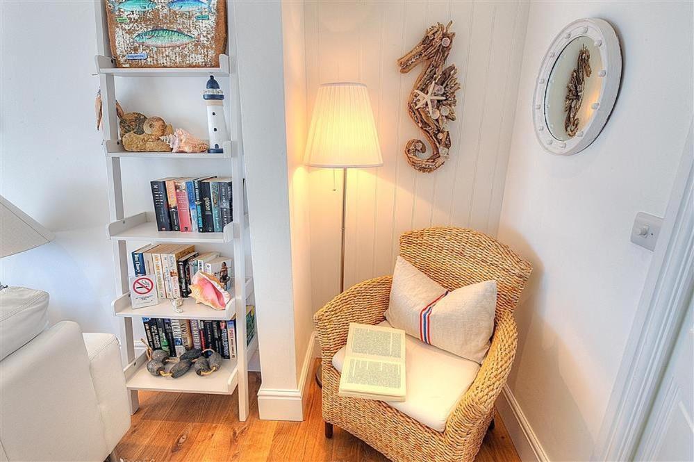 Ferienwohnung Seahorse Lyme Regis Exterior foto